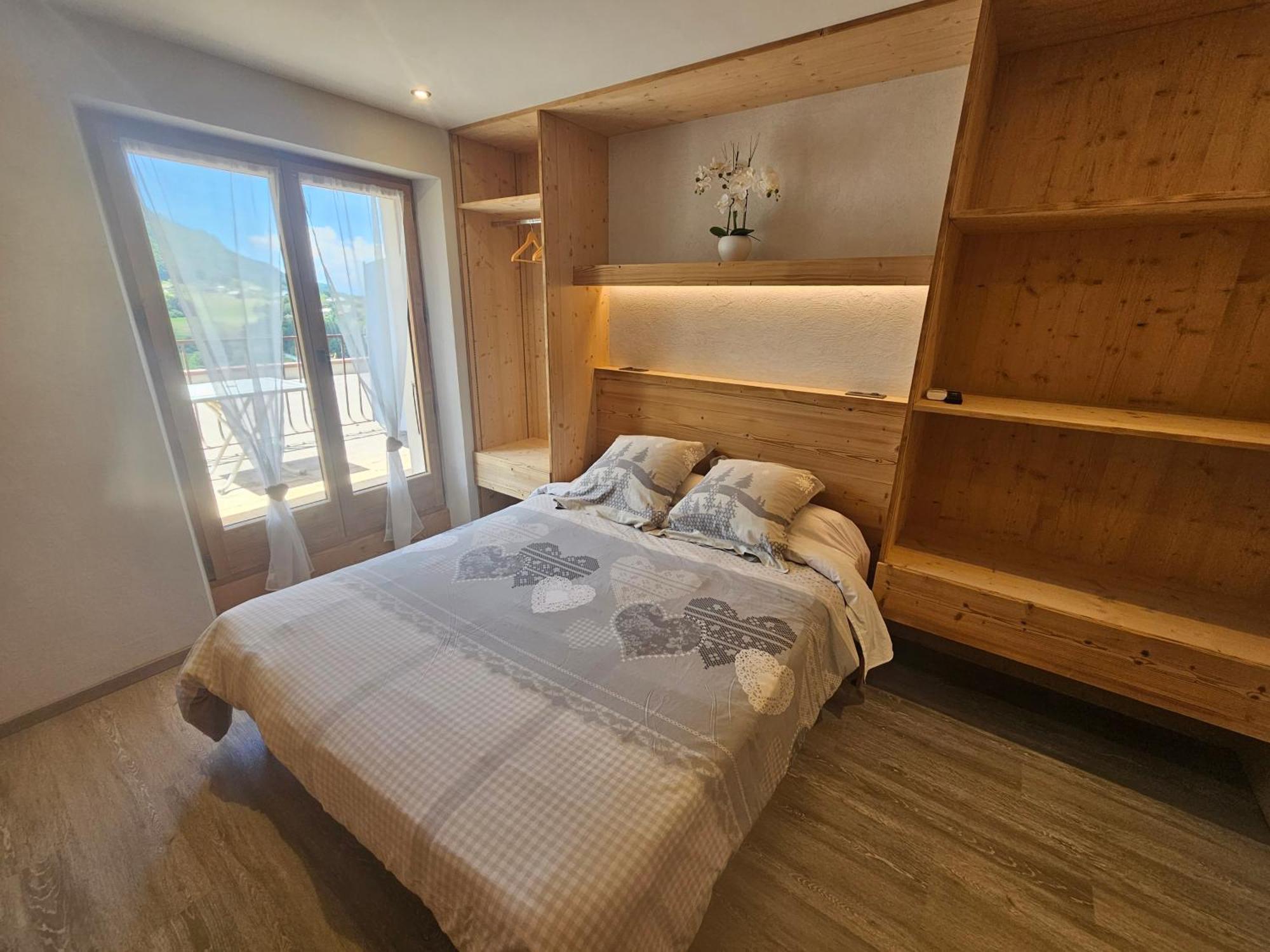 Hotel Plein Soleil Vacheresse エクステリア 写真
