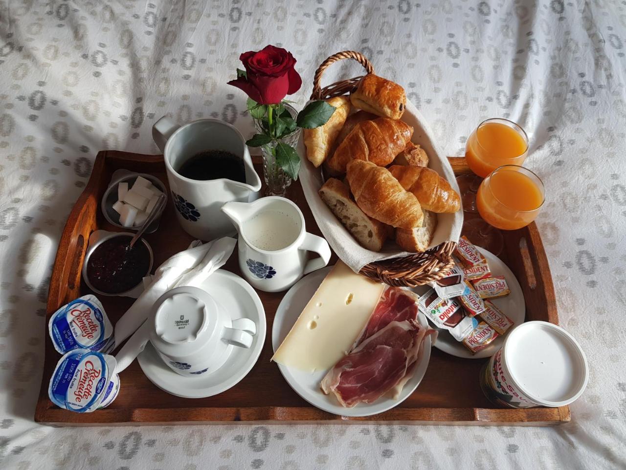 Hotel Plein Soleil Vacheresse エクステリア 写真
