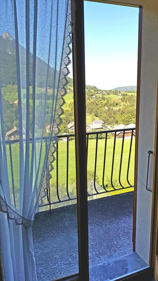 Hotel Plein Soleil Vacheresse エクステリア 写真